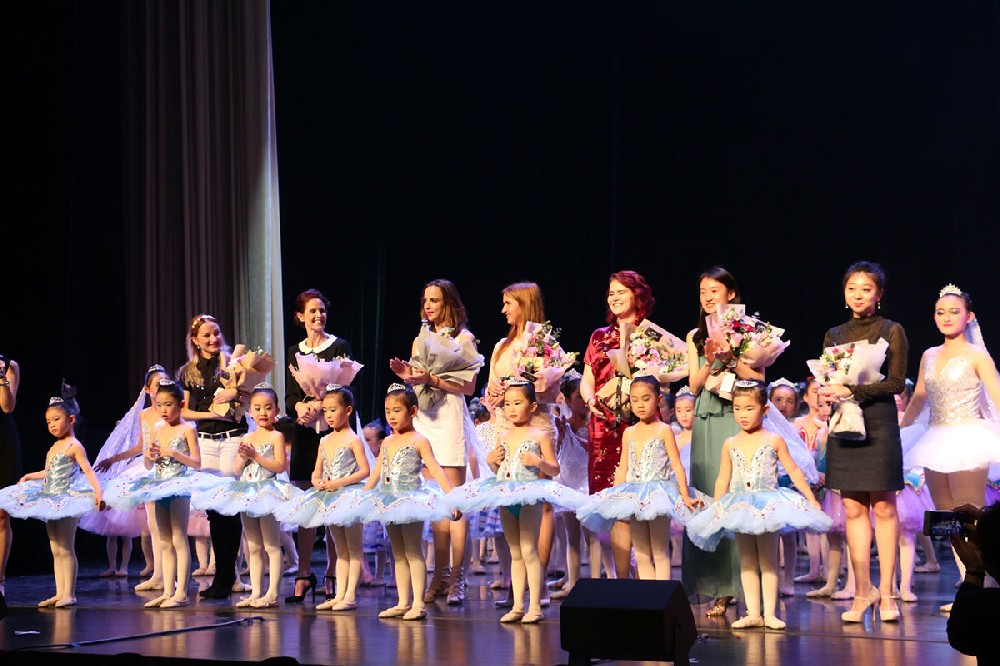 2016年苏菲年末汇演《马拉松》